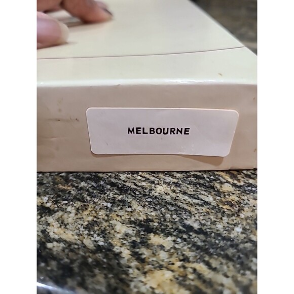 Maurice Hudson Tablemats Cork Back Placemats Melbourne Box of 6 Blk/wht Cities - Picture 8 of 10